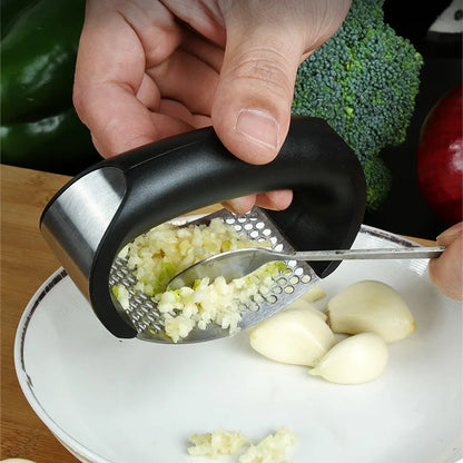 Premium Stainless Steel Garlic Press - Effortless Mincer for Fresh Garlic, Fruits & Vegetables - Essential Kitchen Gadget
